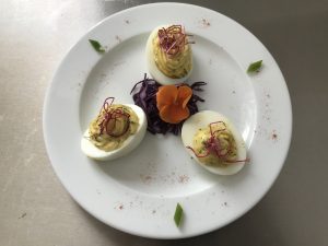 Les Oeufs Mimosa